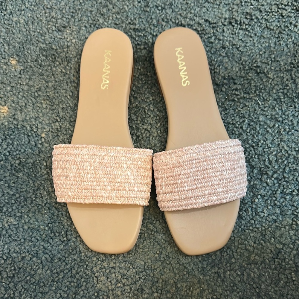 Kaanas Women's Pink Sandals